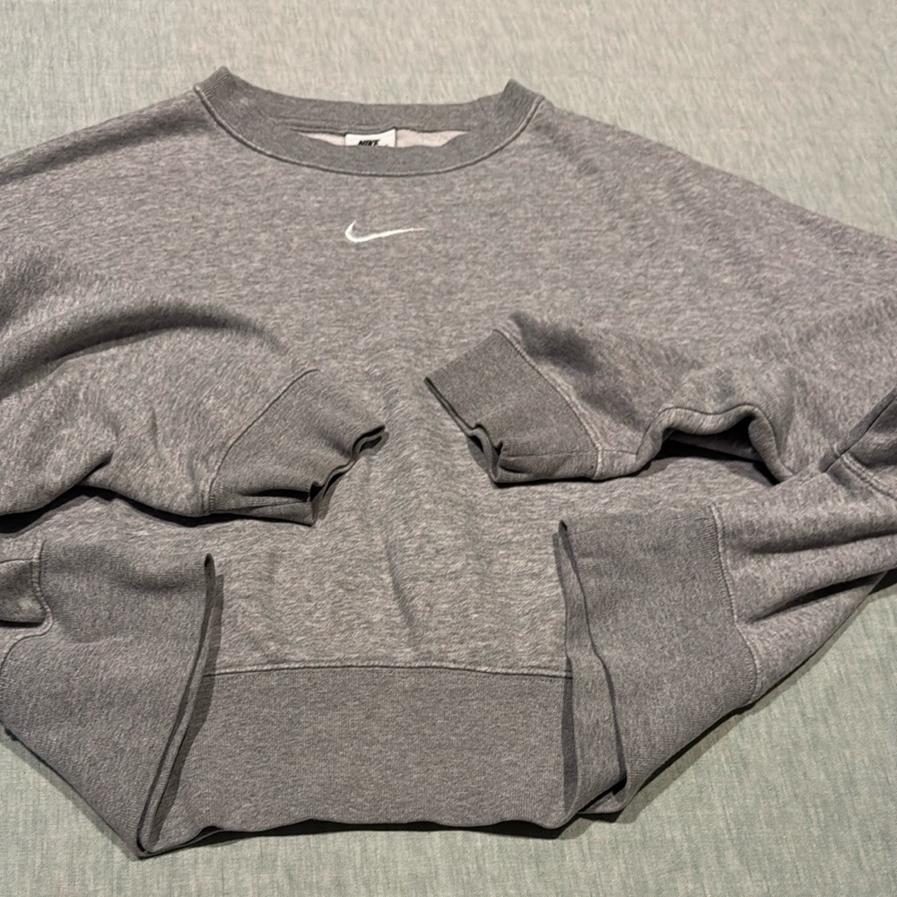 Nike Women's Gray Sweatshirt - Picture 12 of 15